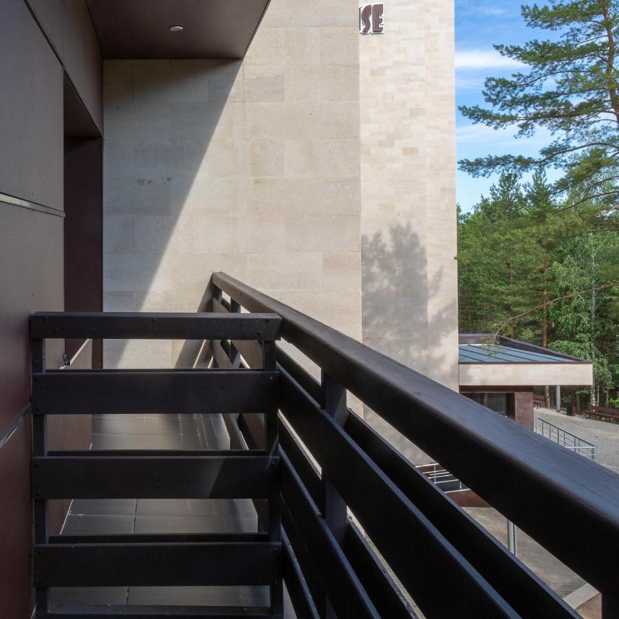 Park House Hotell Barmashino Exteriör bild